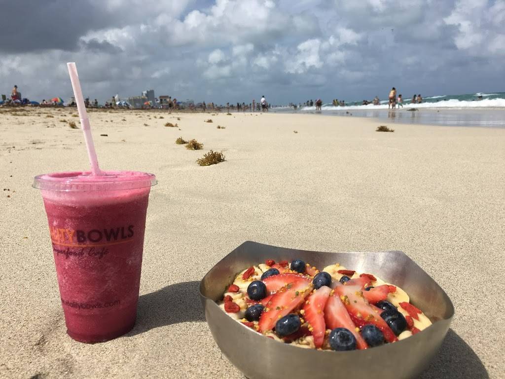 Vitality Bowls Traders Point | restaurant | 5650 W 86th St Suite 136, Indianapolis, IN 46278, USA | 3176613005 OR +1 317-661-3005