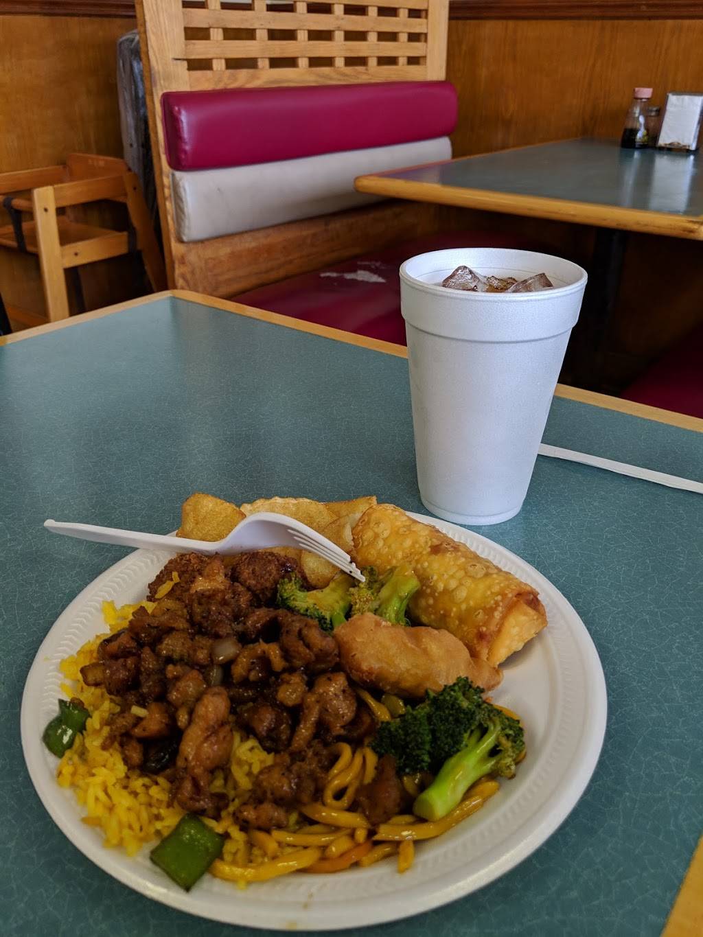 Golden Gate | restaurant | 17957 US-280, Dadeville, AL 36853, USA | 2568259886 OR +1 256-825-9886