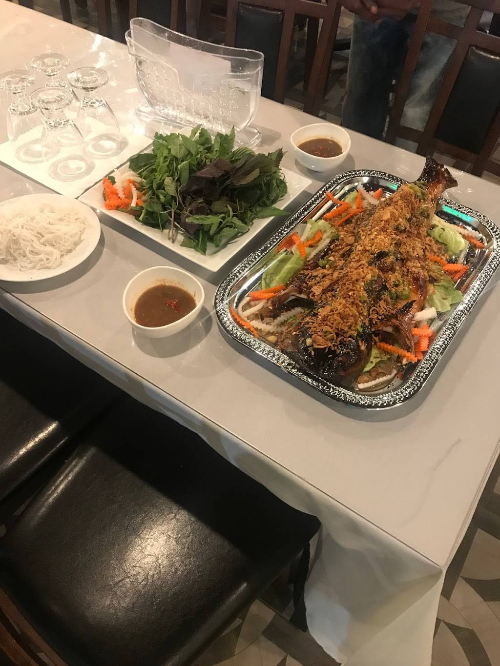 Mon Viet Asian Bistro | restaurant | 5495 Jimmy Carter Blvd a6, Norcross, GA 30093, USA | 4704659999 OR +1 470-465-9999