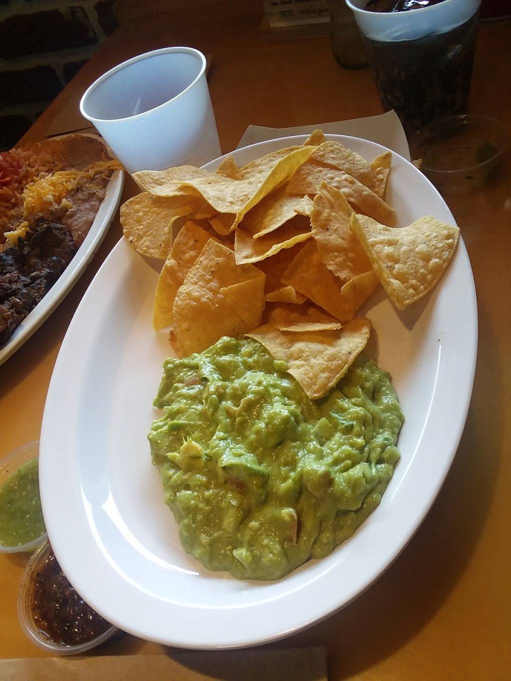 Poquito Mas | restaurant | 16545 Ventura Blvd, Encino, CA 91436, USA | 8187899400 OR +1 818-789-9400