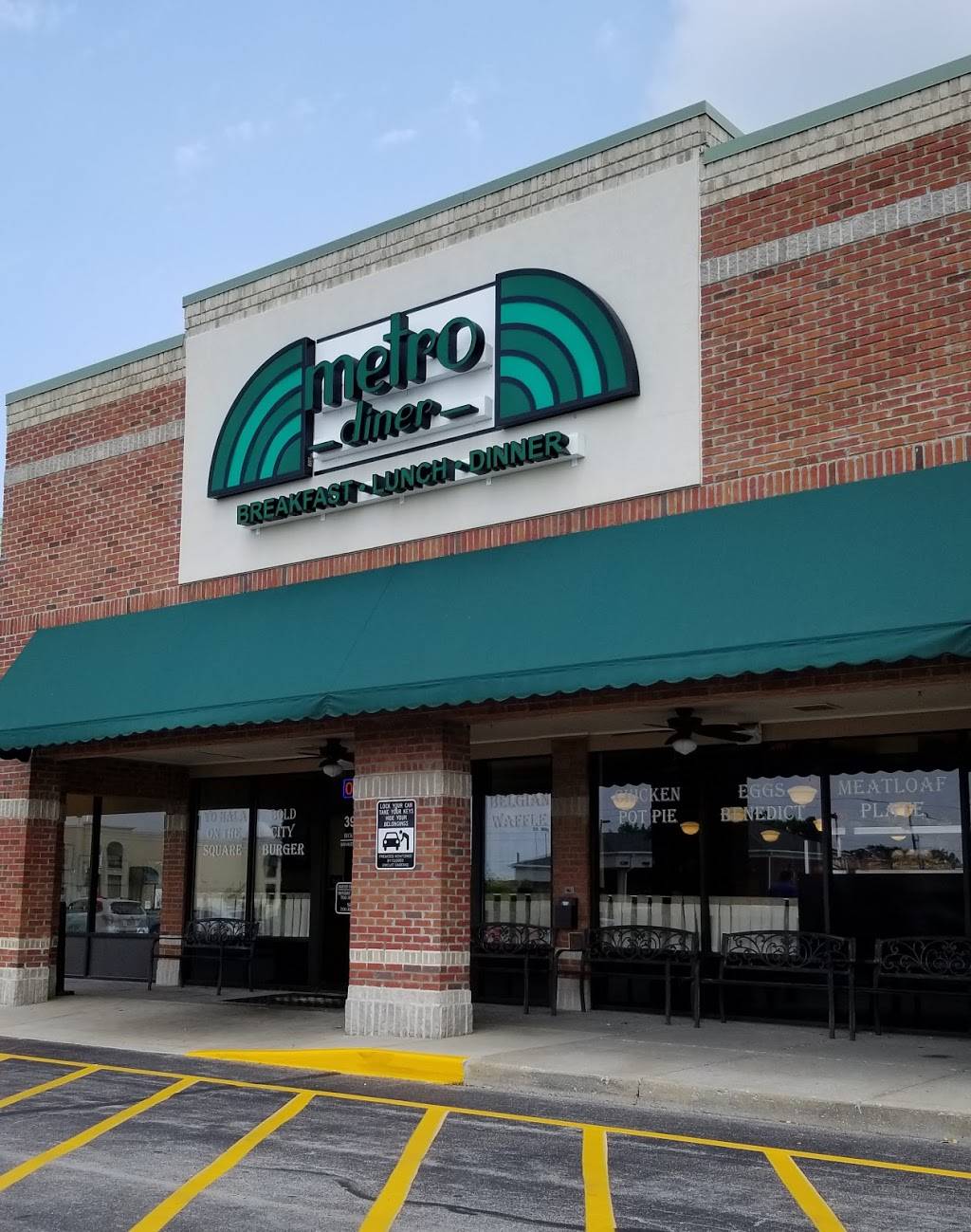 Metro Diner | cafe | 3954 E 82nd St, Indianapolis, IN 46240, USA | 3172968262 OR +1 317-296-8262