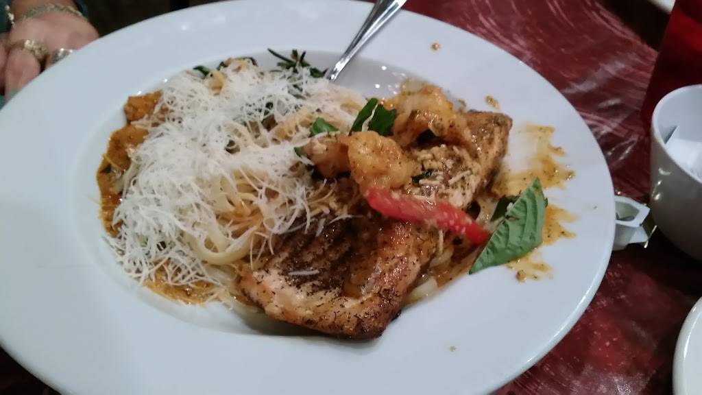 Louie Italian Restaurant | restaurant | 4979 Northwest Loop 410, San Antonio, TX 78229, USA | 2104814360 OR +1 210-481-4360