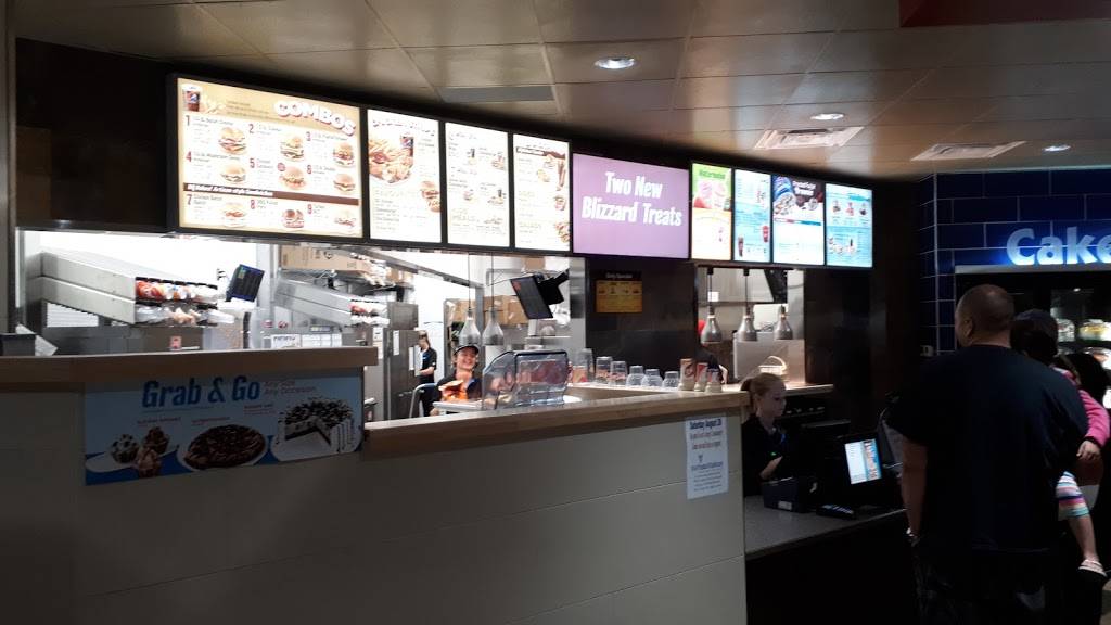 Dairy Queen Grill & Chill | restaurant | 628 King St N, Waterloo, ON N2V 0C7, Canada | 5198863030 OR +1 519-886-3030