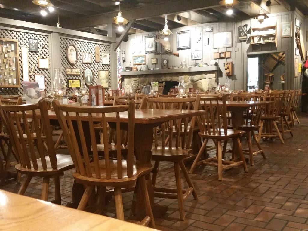 Cracker Barrel Old Country Store | restaurant | 3304 Clark Ln, Columbia, MO 65202, USA | 5734749977 OR +1 573-474-9977