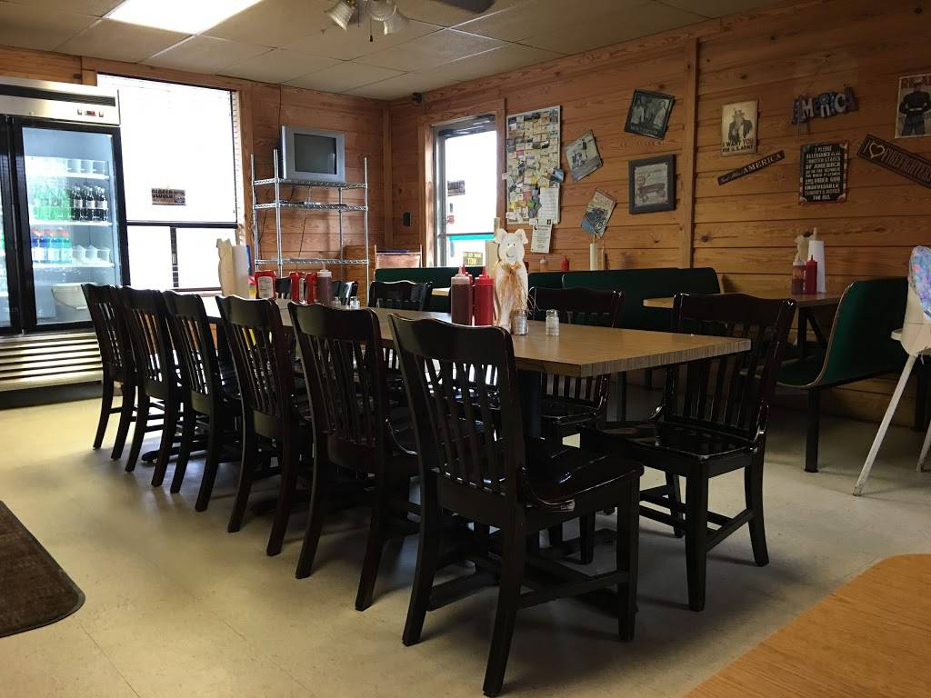 Jacks Creek Bar-B-Que | restaurant | 10 TN-22 Alt N, Jacks Creek, TN 38347, USA | 7319894140 OR +1 731-989-4140