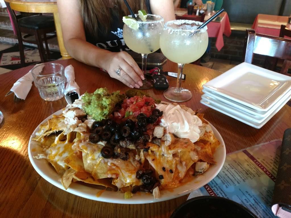 TNT on the Lake | restaurant | 2599 Lakeshore Blvd, Lakeport, CA 95453, USA | 7072634868 OR +1 707-263-4868