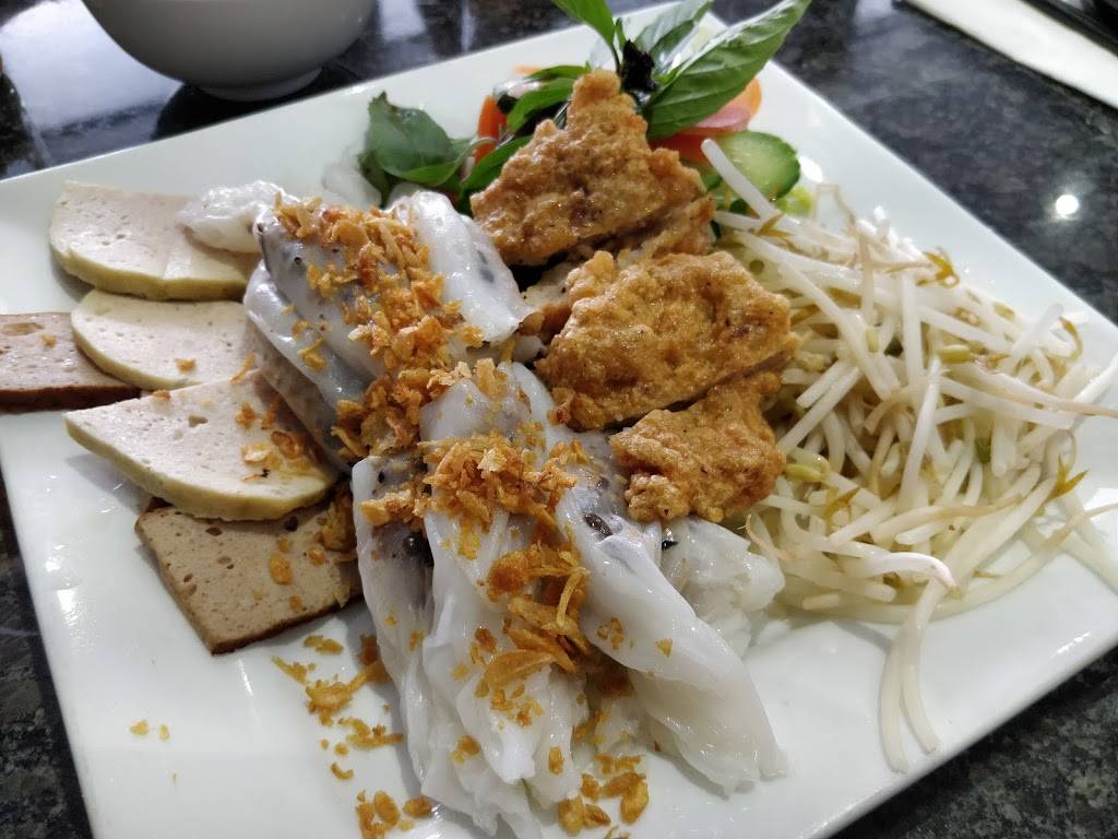 Banh Cuon Huong Que | restaurant | 2708 Jane St Unit 3, North York, ON M3L 1S4, Canada | 4167468188 OR +1 416-746-8188