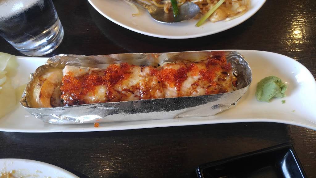 Golden Palace Restaurant | restaurant | 581 Moraga Rd, Moraga, CA 94556, USA | 9256310284 OR +1 925-631-0284