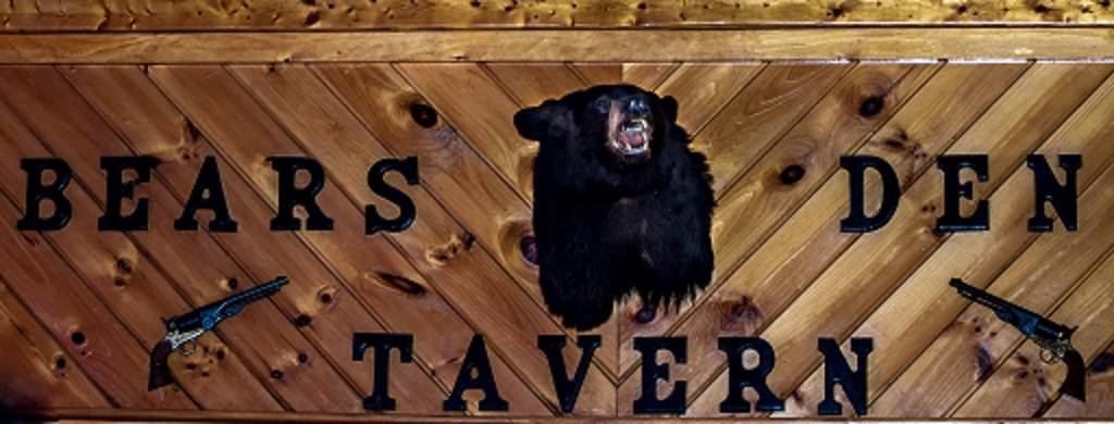 Bears Den Restaurant & Tavern | restaurant | 73 North St, Dover-Foxcroft, ME 04426, USA | 2075648733 OR +1 207-564-8733