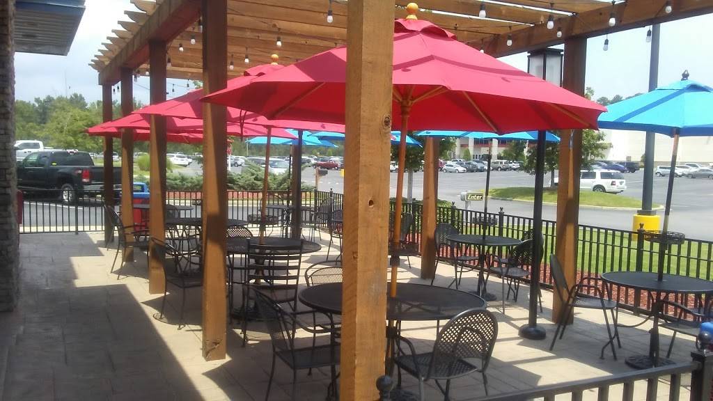 Dairy Queen Grill & Chill | restaurant | 780 Colonial Promenade Pkwy, Alabaster, AL 35007, USA | 2056210907 OR +1 205-621-0907