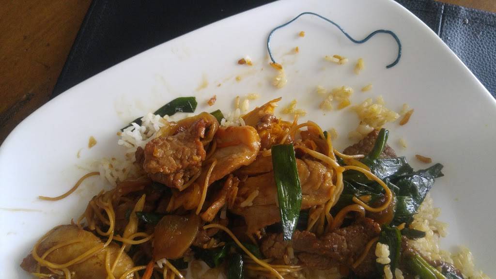 Cafe Trang | restaurant | 1442 Draper Pkwy, Draper, UT 84020, USA | 8015713888 OR +1 801-571-3888