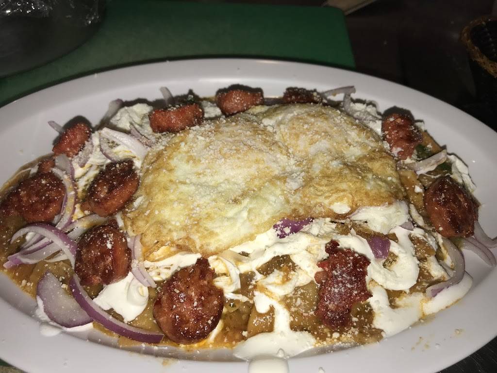 Sanchez Deli and Fruit Store | restaurant | 816 Broadway, Brooklyn, NY 11206, USA | 3472407836 OR +1 347-240-7836