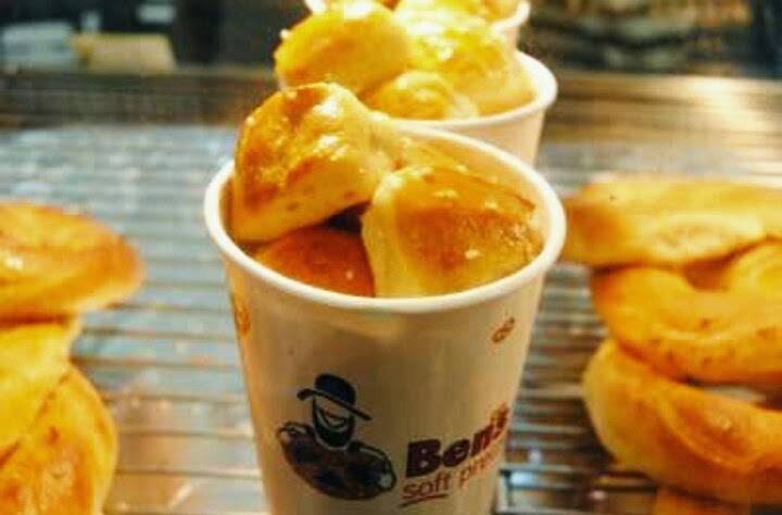 Bens Soft Pretzels | meal takeaway | 1208 E Brandon Blvd, Brandon, FL 33510, USA | 8136617691 OR +1 813-661-7691