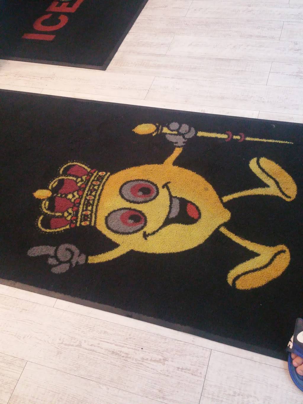 The Lemon Ice King | meal takeaway | 128 Rockaway Ave, Valley Stream, NY 11580, USA | 5167923965 OR +1 516-792-3965