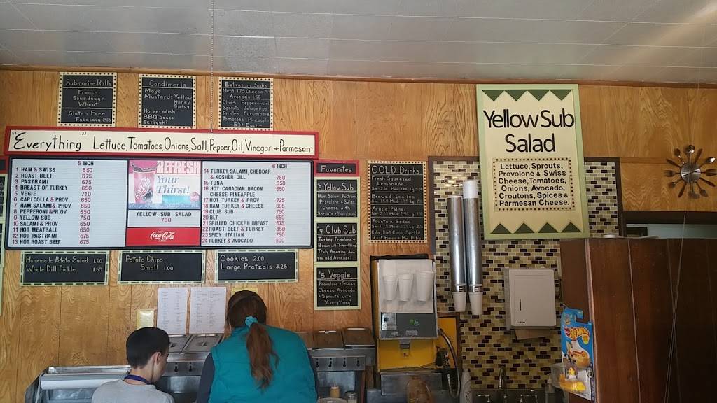 Yellow Submarine | meal takeaway | 983 Tallac Ave, South Lake Tahoe, CA 96150, USA | 5305418808 OR +1 530-541-8808