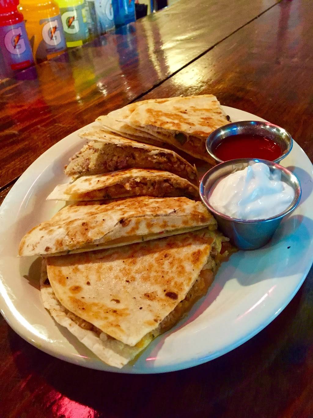 Boudain Hut North at Brentwood | restaurant | 4201 S Major Dr, Beaumont, TX 77707, USA | 4098409942 OR +1 409-840-9942