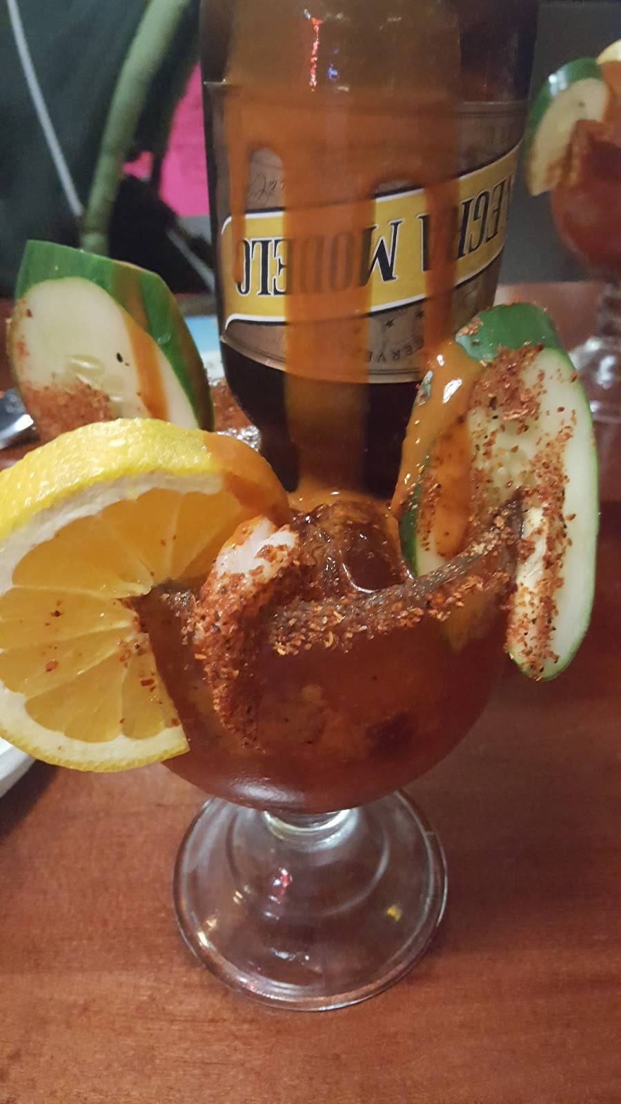 Taqueria Los Cocos | restaurant | 503 Dundee Ave, East Dundee, IL 60118, USA | 8474280077 OR +1 847-428-0077