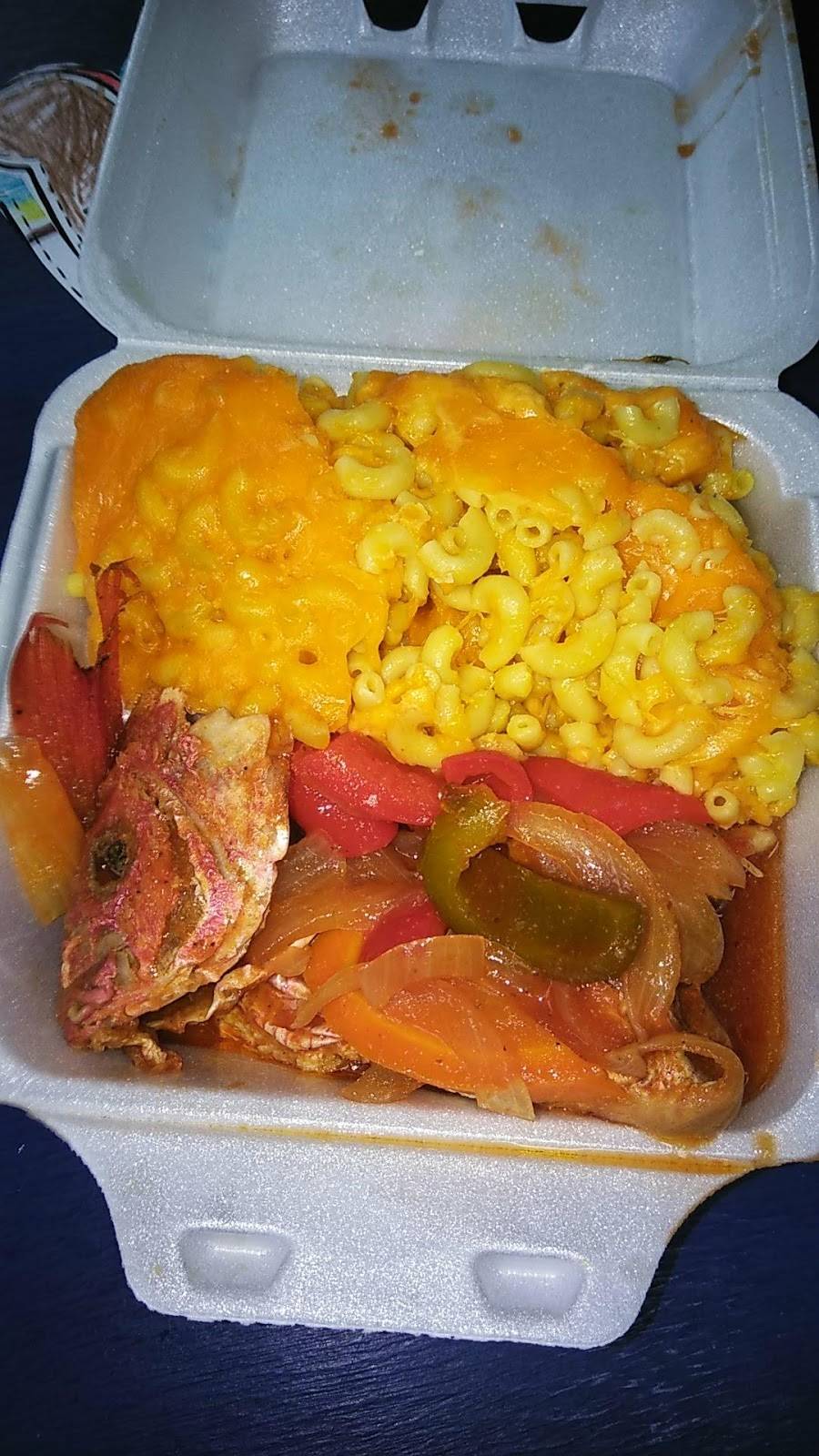 Vybes Kitchen | restaurant | 1296 E Gun Hill Rd, Bronx, NY 10469, USA | 3473466500 OR +1 347-346-6500