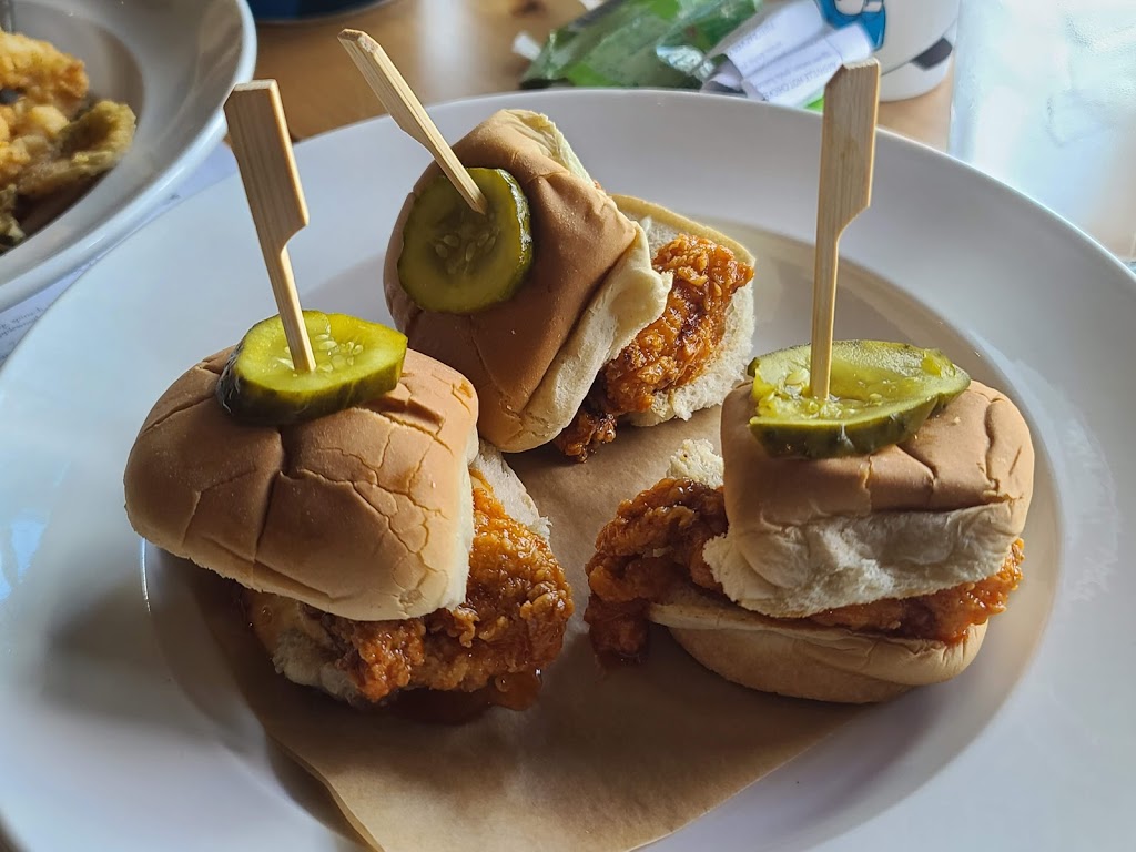 Burntwood Tavern | restaurant | 13499 Cleveland Ave. SE Suite 241, Fort Myers, FL 33907, USA | 2394376046 OR +1 239-437-6046