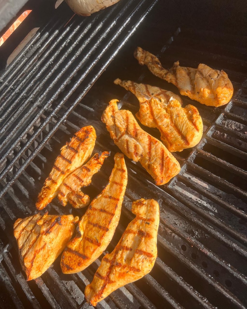 RossRolls | restaurant | 1810 Wellington Dr, Grand Prairie, TX 75051, USA | 8179998564 OR +1 817-999-8564