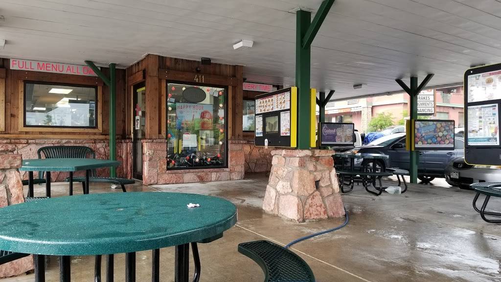 Sonic Drive-In | restaurant | 411 E, US-24, Woodland Park, CO 80863, USA | 7196876015 OR +1 719-687-6015