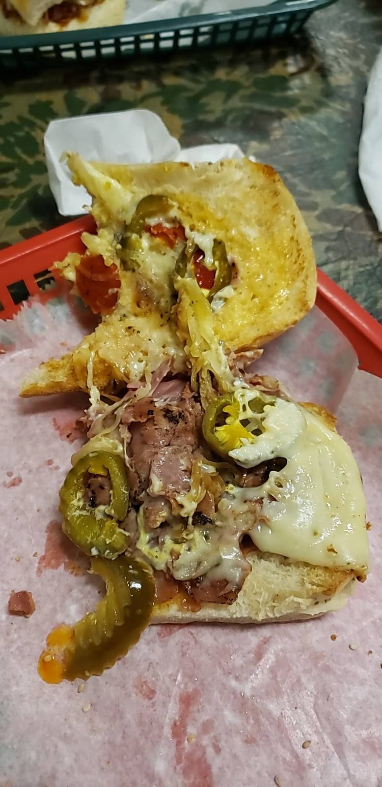 Lacagninas Italian Deli | restaurant | 1332 Lyell Ave, Rochester, NY 14606, USA | 5852544620 OR +1 585-254-4620