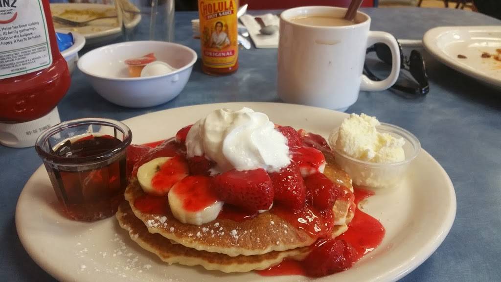 Brandons Diner | restaurant | 2407 S Vineyard Ave, Ontario, CA 91761, USA | 9099473494 OR +1 909-947-3494