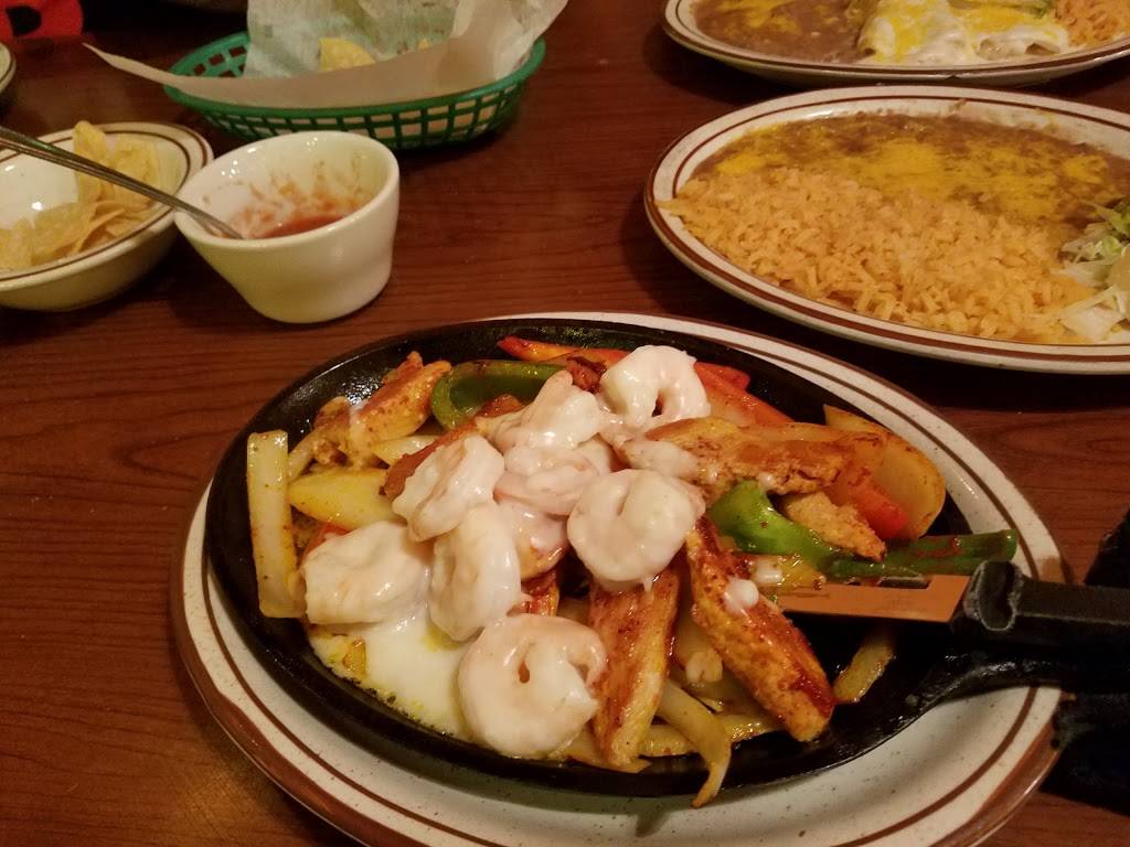 La Tapatia Mexican Grill | restaurant | 1015 N Chester Ave, Bakersfield, CA 93308, USA | 6613937388 OR +1 661-393-7388