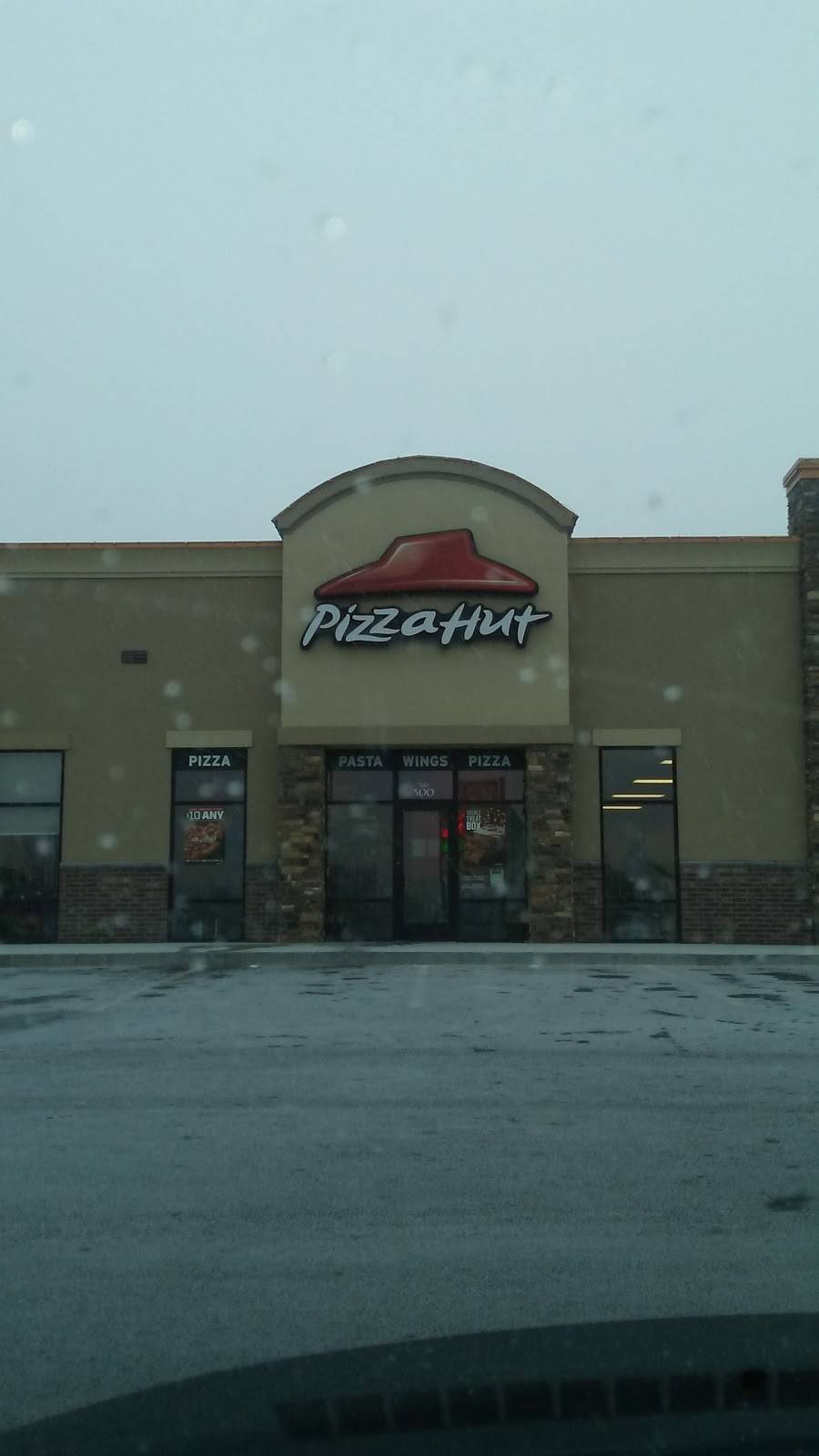 Pizza Hut | meal delivery | 655 S 4th E, Preston, ID 83263, USA | 2088527145 OR +1 208-852-7145