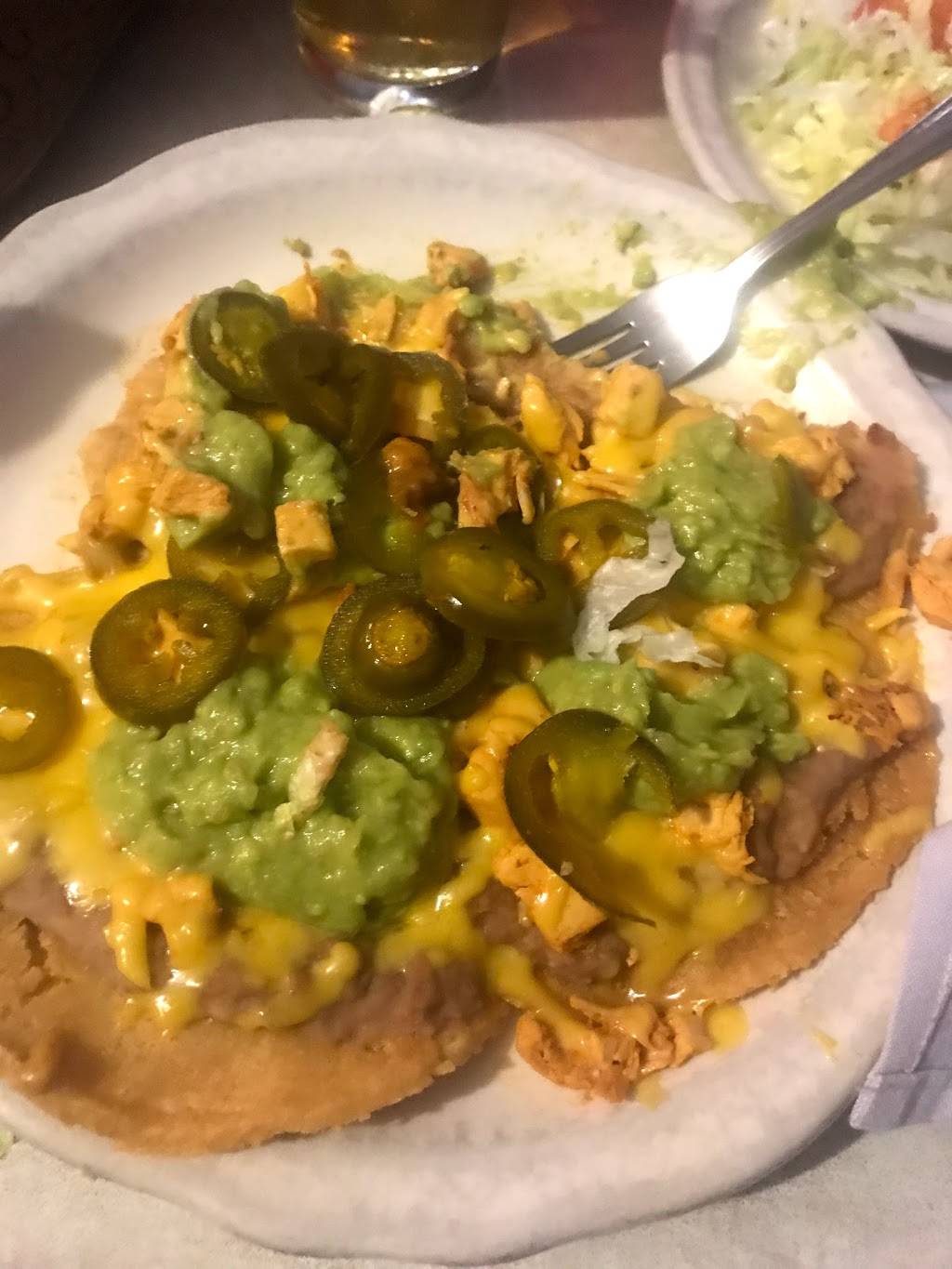 El Patio Restaurant | restaurant | 2938 Guadalupe St, Austin, TX 78705, USA | 5124765955 OR +1 512-476-5955