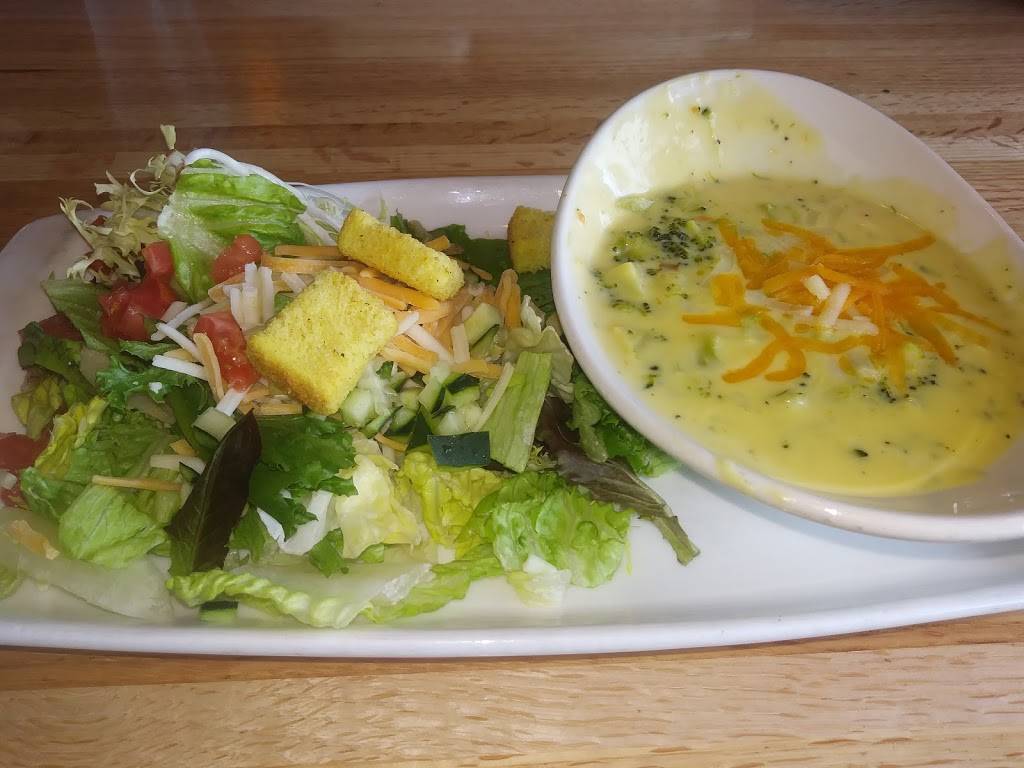 Applebees Grill + Bar | restaurant | 7345 E Washington St, Indianapolis, IN 46219, USA | 3173759007 OR +1 317-375-9007