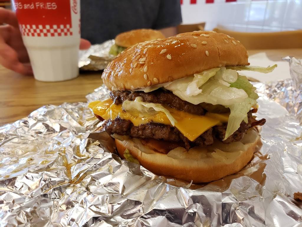 Five Guys | meal takeaway | 37 Forbes Rd, Braintree, MA 02184, USA | 7818484897 OR +1 781-848-4897