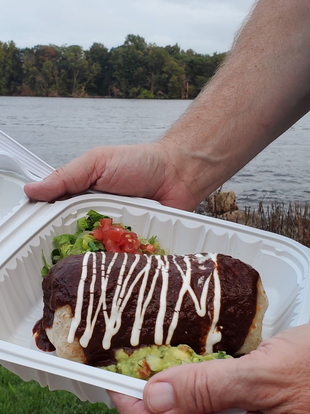 El Limon Bristol | restaurant | 119 Radcliffe St, Bristol, PA 19007, USA | 2153373287 OR +1 215-337-3287