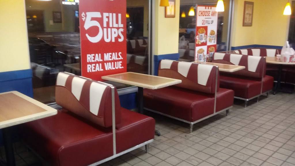 KFC | restaurant | 1589 W Main St, Willimantic, CT 06226, USA | 8604231188 OR +1 860-423-1188