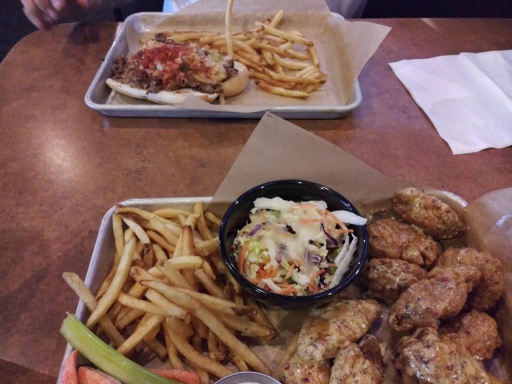 Buffalo Wild Wings | meal takeaway | 1620 Niagara Falls Blvd, Tonawanda, NY 14150, USA | 7168333111 OR +1 716-833-3111