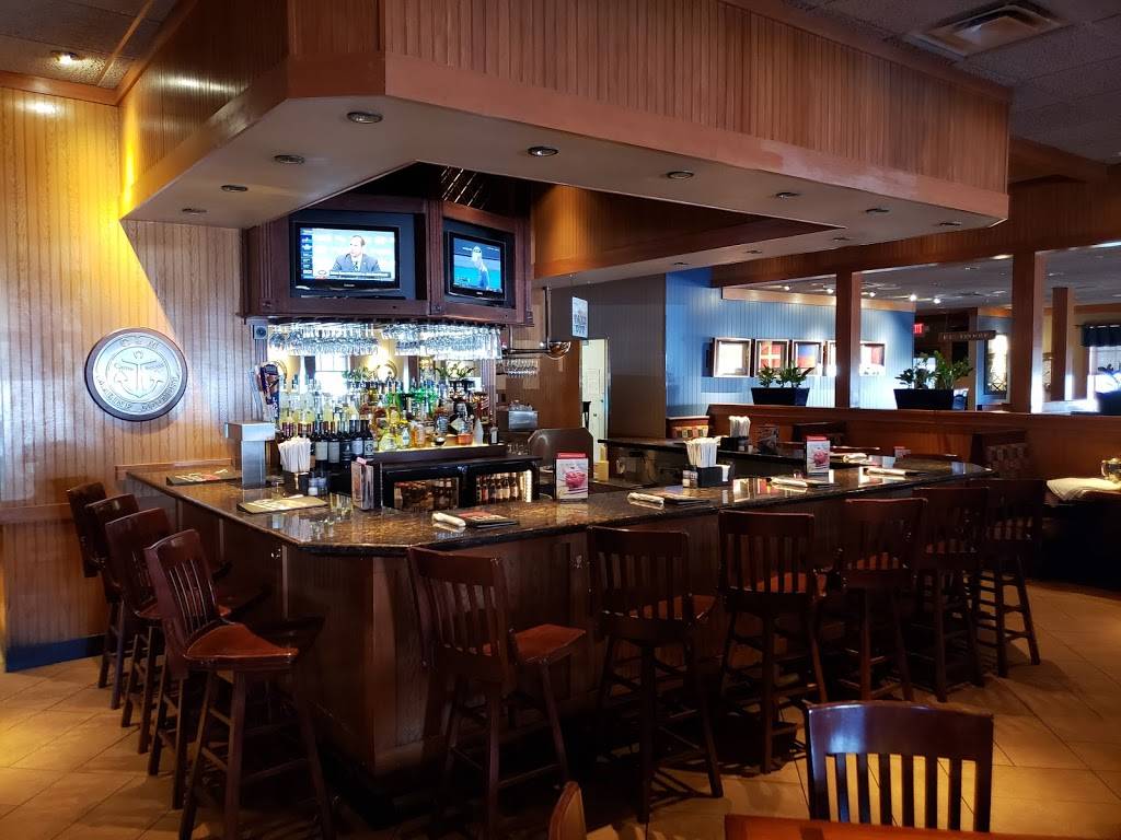 Red Lobster | restaurant | 3845 S Gilbert Rd, Gilbert, AZ 85297, USA | 4807267199 OR +1 480-726-7199