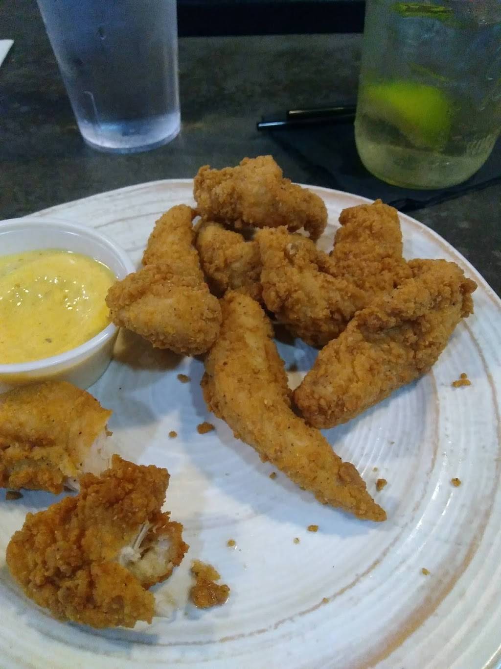 Panzanellas Italian Pizzeria & Bar | restaurant | 12A Weaver St, Newmarket, NH 03857, USA | 6036598100 OR +1 603-659-8100