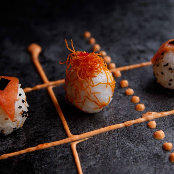 Sushi Shop | restaurant | 2813 Avenue des Aristocrates, Laval, QC H7E 0H3, Canada | 4506612223 OR +1 450-661-2223