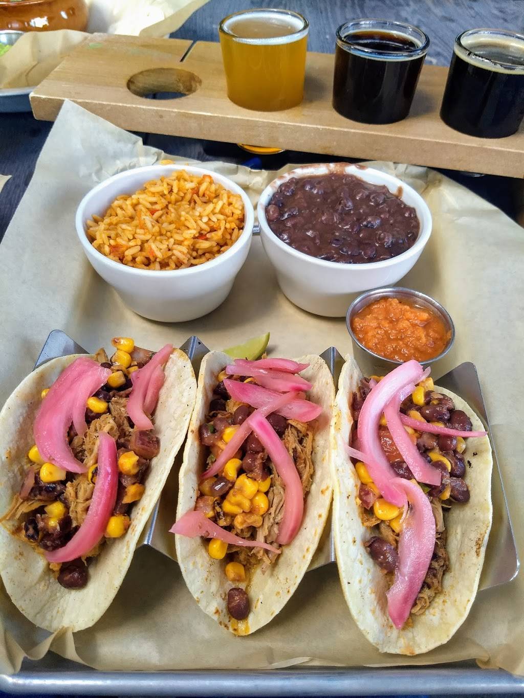 Oskar Blues Boulder Taproom | restaurant | 921 Pearl St, Boulder, CO 80302, USA | 7206451749 OR +1 720-645-1749