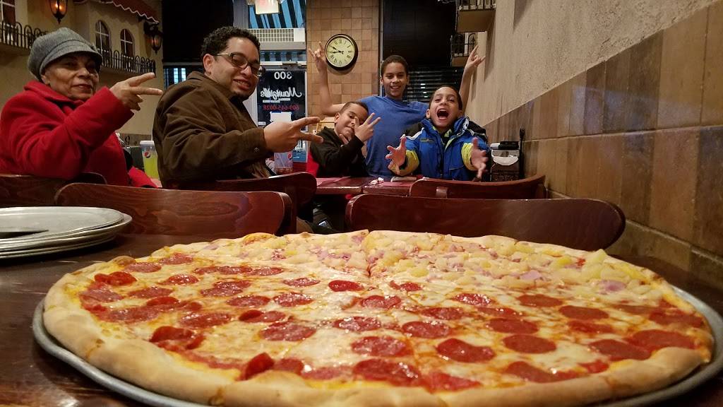 Maurizios Pizzeria & Italian | meal delivery | 4215 E Black Horse Pike, Mays Landing, NJ 08330, USA | 6096450028 OR +1 609-645-0028