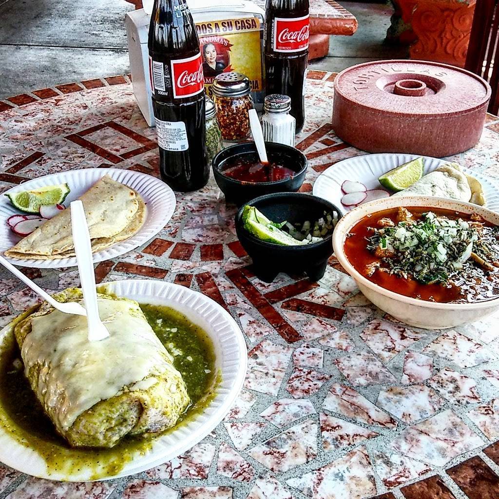 Grandma’s Tamales Restaurant | restaurant | 201 E California Ave, Bakersfield, CA 93307, USA | 6613273847 OR +1 661-327-3847