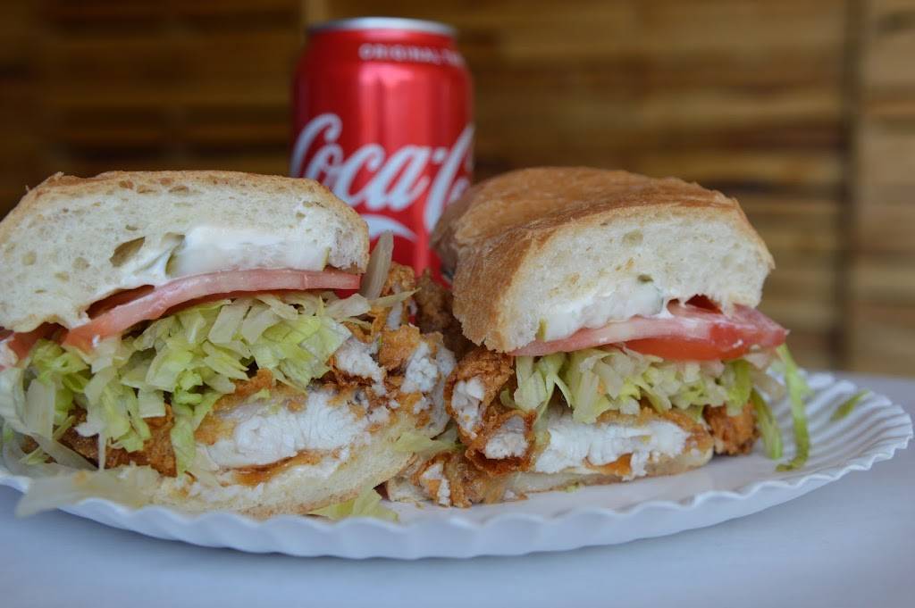 Poboys and Pies | restaurant | 101 Lafayette St, Salem, MA 01970, USA | 9782242922 OR +1 978-224-2922