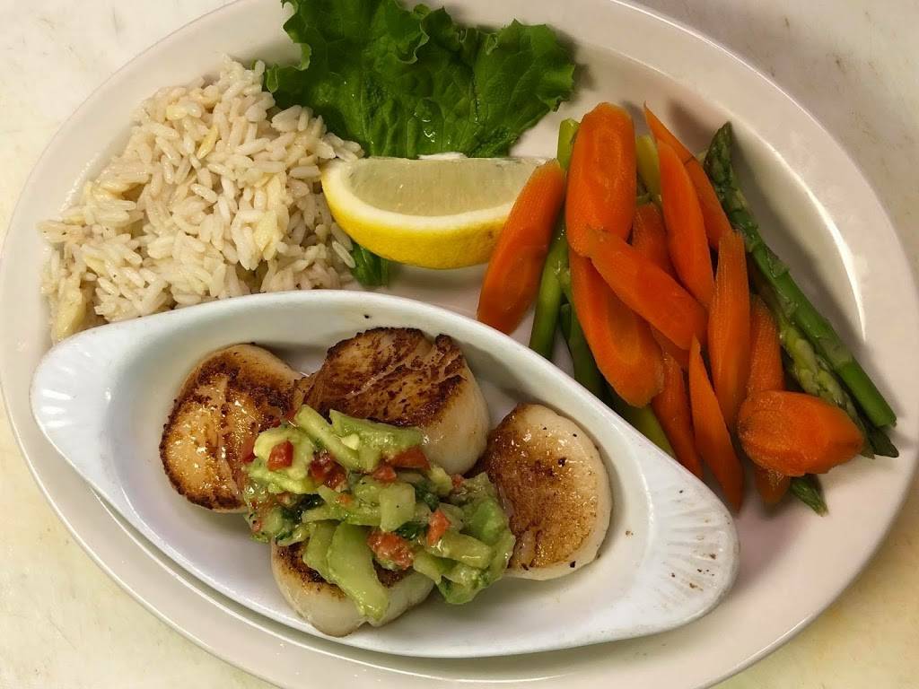 Cherry Crest Seafood Restaurant & Market | restaurant | 5909 S University Blvd, Greenwood Village, CO 80121, USA | 3037982600 OR +1 303-798-2600