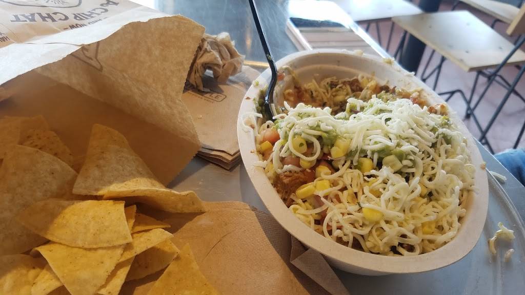 Chipotle Mexican Grill | restaurant | 1528 Georgesville Rd, Columbus, OH 43228, USA | 6148534245 OR +1 614-853-4245