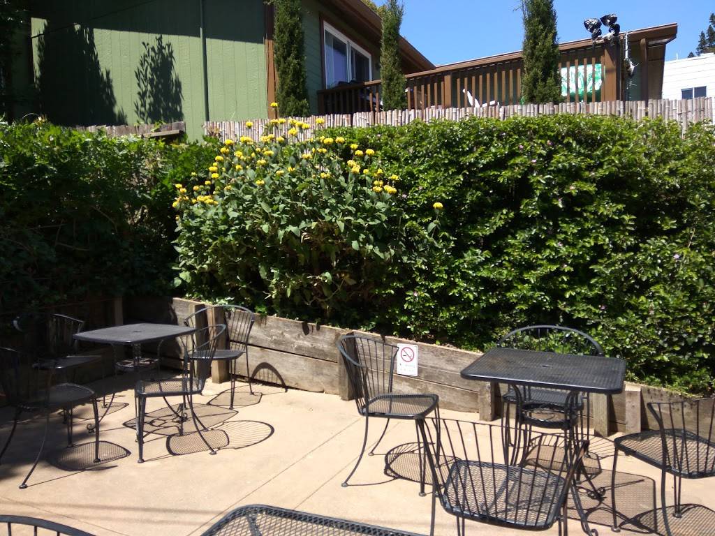 Madhouse Coffee | cafe | 402 Visitacion Ave, Brisbane, CA 94005, USA | 4154674003 OR +1 415-467-4003