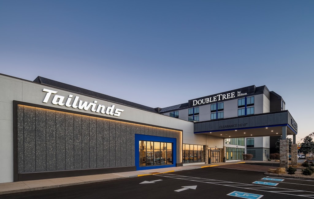 Tailwinds | restaurant | 4402 E Washington Ave, Madison, WI 53704, USA | 6084053636 OR +1 608-405-3636