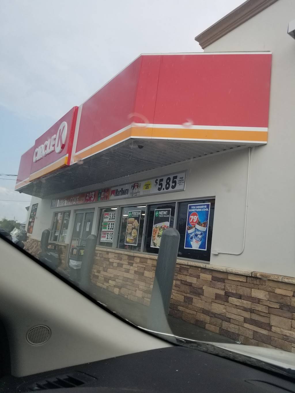 Circle K | meal takeaway | 330 Apollo Beach Blvd, Apollo Beach, FL 33572, USA | 8136459686 OR +1 813-645-9686