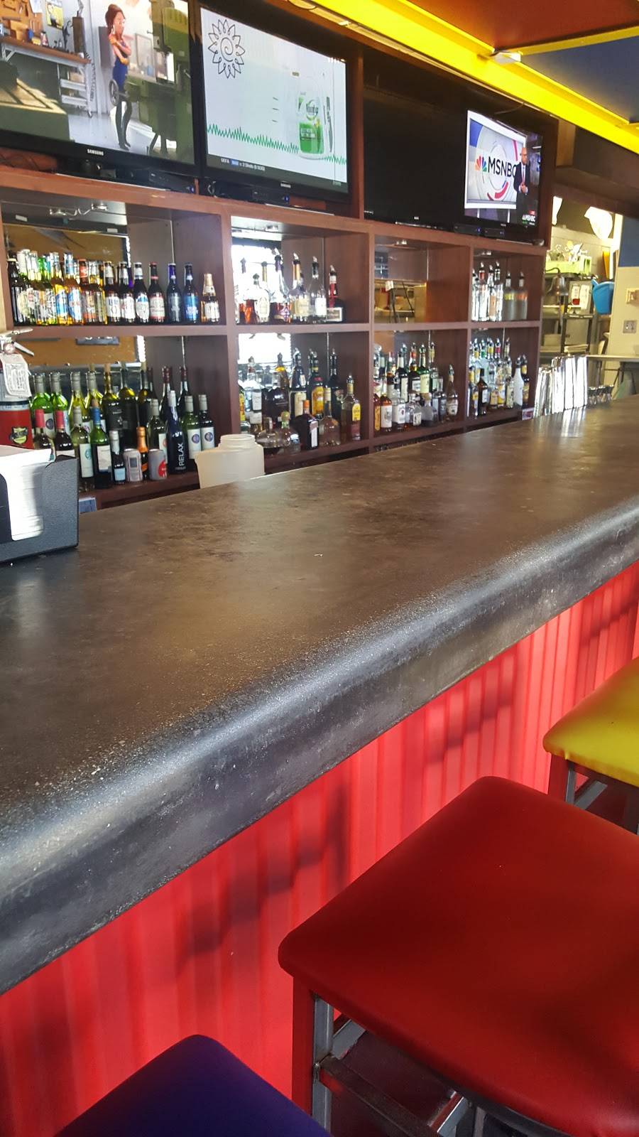 Bahama Grill | restaurant | 7619 FL-7, Parkland, FL 33073, USA | 9545004745 OR +1 954-500-4745