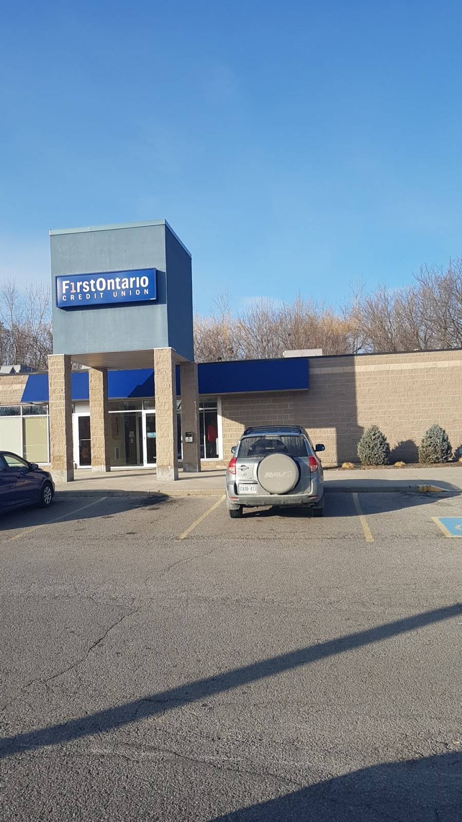 Dominos Pizza | meal delivery | 107 Queensway East, Simcoe, ON N3Y 4M5, Canada | 5194284100 OR +1 519-428-4100