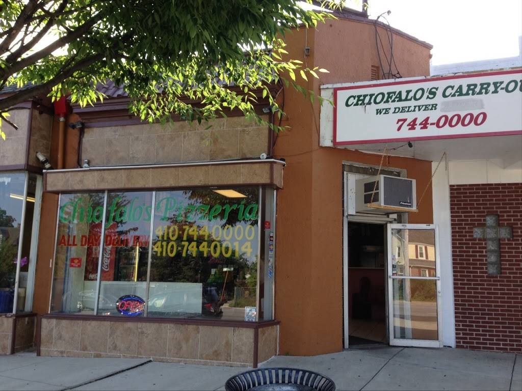 Chiofalos Pizza | restaurant | 5300 Edmondson Ave, Baltimore, MD 21229, USA | 4107440000 OR +1 410-744-0000